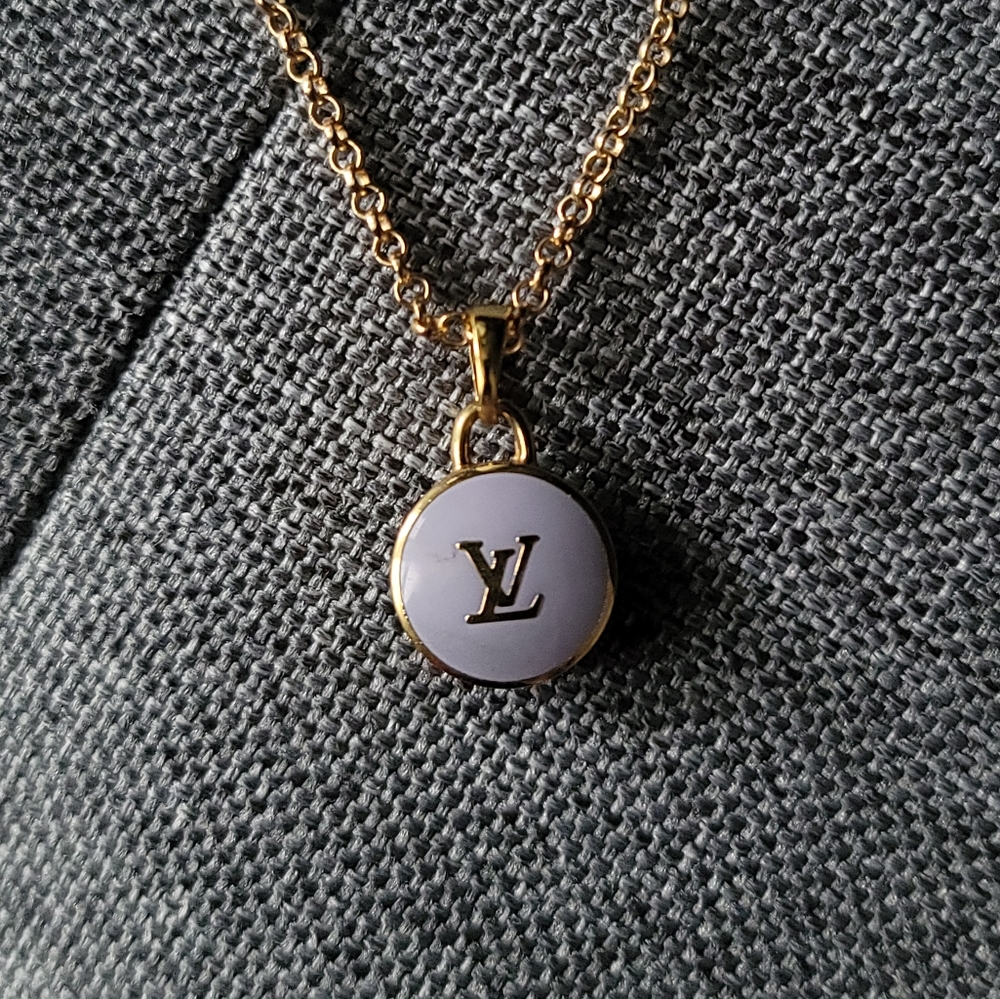 LV reworked necklace